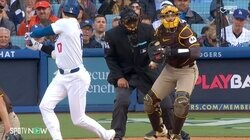 大谷翔平、ダルビッシュ有の"魔球"に振り返り呆然 「めっちゃ回転しとる」「縦カット魔球すぎる」落差61センチのカッターを“マン振り”三振 直後のリアクションにも注目