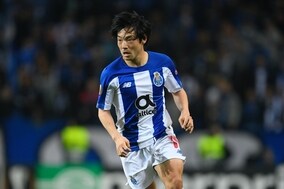 中島翔哉の新天地がトルコに決定！　ヌリ・シャヒン監督率いるアンタルヤスポルに完全移籍