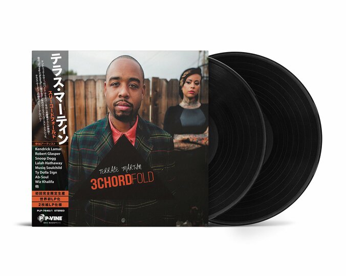 ジャズとヒップホップを繋ぐ現代最重要プロデューサーのテラス・マーティンの傑作デビュー・アルバム『3ChordFold』が待望のレコードでリリース！ 2枚目
