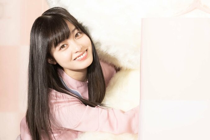 橋本環奈、大人になった実感は「仕事終わりのビール」 7枚目