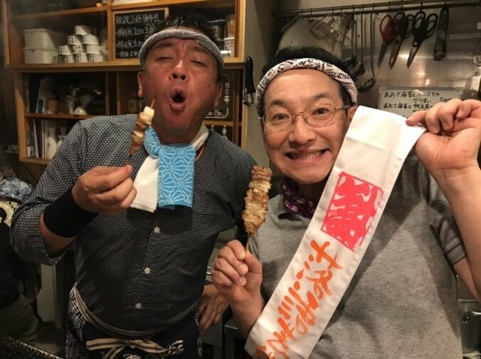 林家たい平、春風亭昇太を祝う会を開催「焼きとん屋さんを借りきって楽しくワイワイ」 1枚目