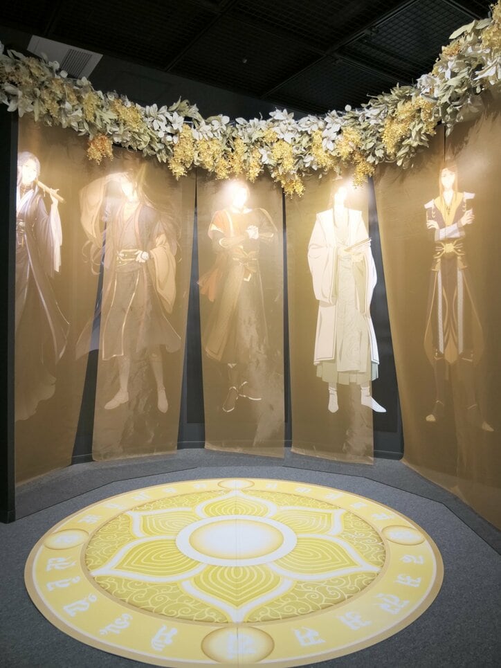 【写真・画像】名場面を原画とともに振り返る美麗展示の数々!「アニメ天官賜福展 -天地流光-」レポート 5枚目