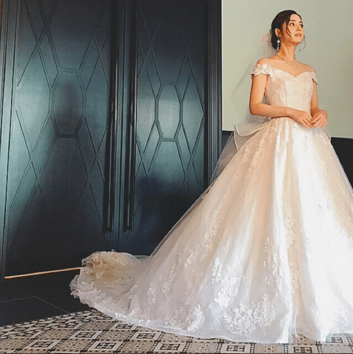 佐々木希のウエディングドレス姿に反響「世界一きれいな花嫁」