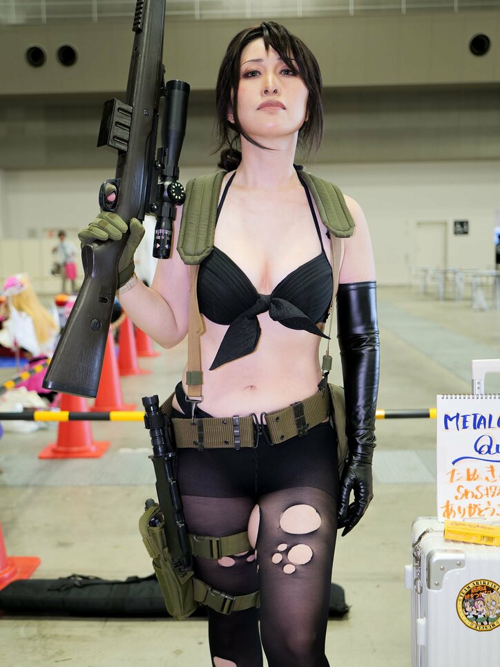 [照片/图片] 为了塑造充满力量感的体态，也进行了身体锻炼……《合金装备5》Quiet的角色扮演令人耳目一新！ 9