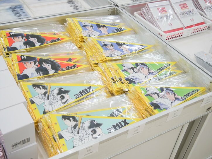 【写真・画像】ロボットアニメの新たな時代を切り拓いた歴史を展示！「交響詩篇エウレカセブン20周年記念展」会場レポート　28枚目