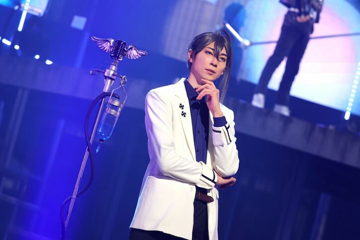 舞台「ヒプステ track.5」レポート T.D.D時代の“エモさ”は必見！一郎と左馬刻が肩を組み、乱数と寂雷が微笑みを交わす