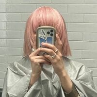 あいみょん、キュートな“桜色”ヘアーを披露「髪色めっちゃ似あってます」「ピンク可愛い」とファン絶賛