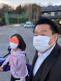 花田虎上『付き添い』