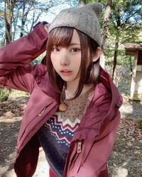 えなこ、ニット帽姿のキャンプコーデを公開！「可愛さ爆発」「最高です」とファン大興奮