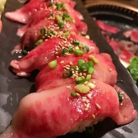 もえのあずき『和牛炙り寿司が食べ放題♡』