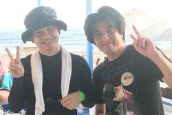 「パパUber頑張ってね！」 朝6時から働き620円→子どもの送迎へ…配達しながら目的地に向かう芸人・TAIGA（50）の日常に密着 