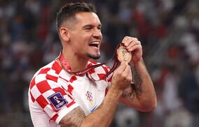 日本戦でアシストのクロアチア代表DFロブレンがリヨンに完全移籍！ 2013年夏以来、9年半ぶり復帰「みんなに証明したい」