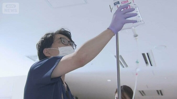 熊本地震で自宅が火事に それでも患者のために診療続ける医師 病院にも爪痕 1枚目