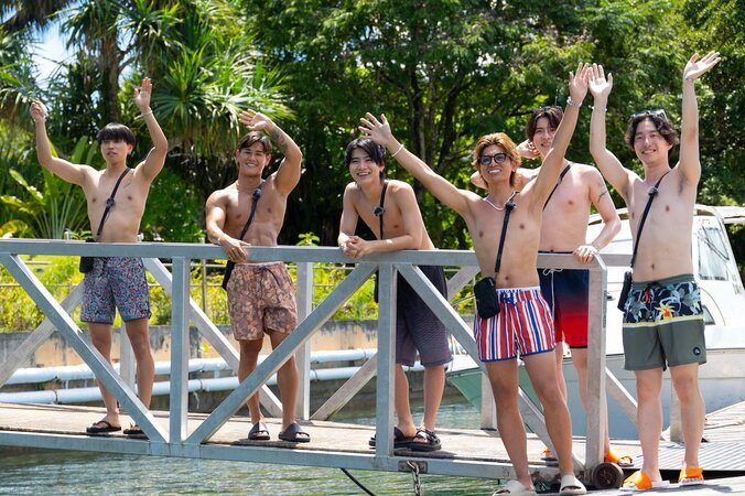 セクシー弁護士の水着姿に男たちメロメロ！「恐ろしい女だ」ニューヨーク屋敷もドギマギ『シャッフルアイランド Season3』#1 3枚目