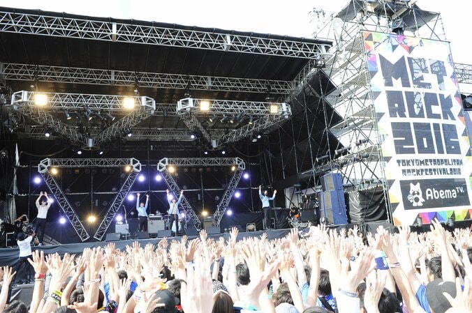 ゲスの極み乙女。、サカナ、THE BAWDIESらにオーディエンス歓喜　ライブ写真とセットリストを公開【メトロック2016 東京開催day1】 13枚目