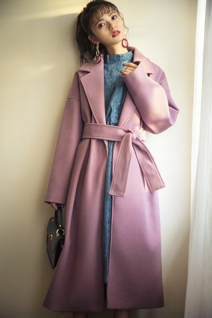 西野七瀬＆齋藤飛鳥がモテニットを着こなす　『GRL』2018年冬のイメージビジュアル更新 8枚目