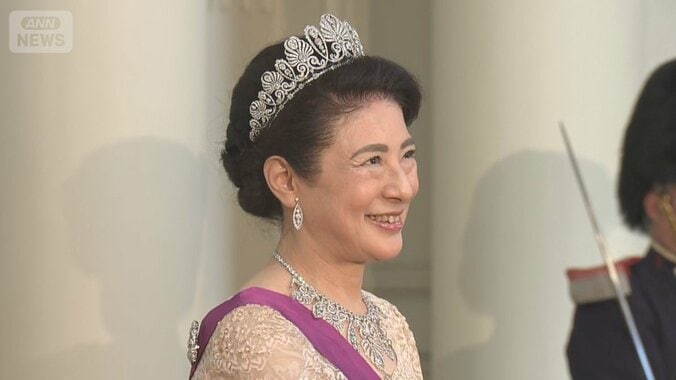 両陛下が晩餐会にご出席　雅子さまのティアラ“つながりの物語” 1枚目