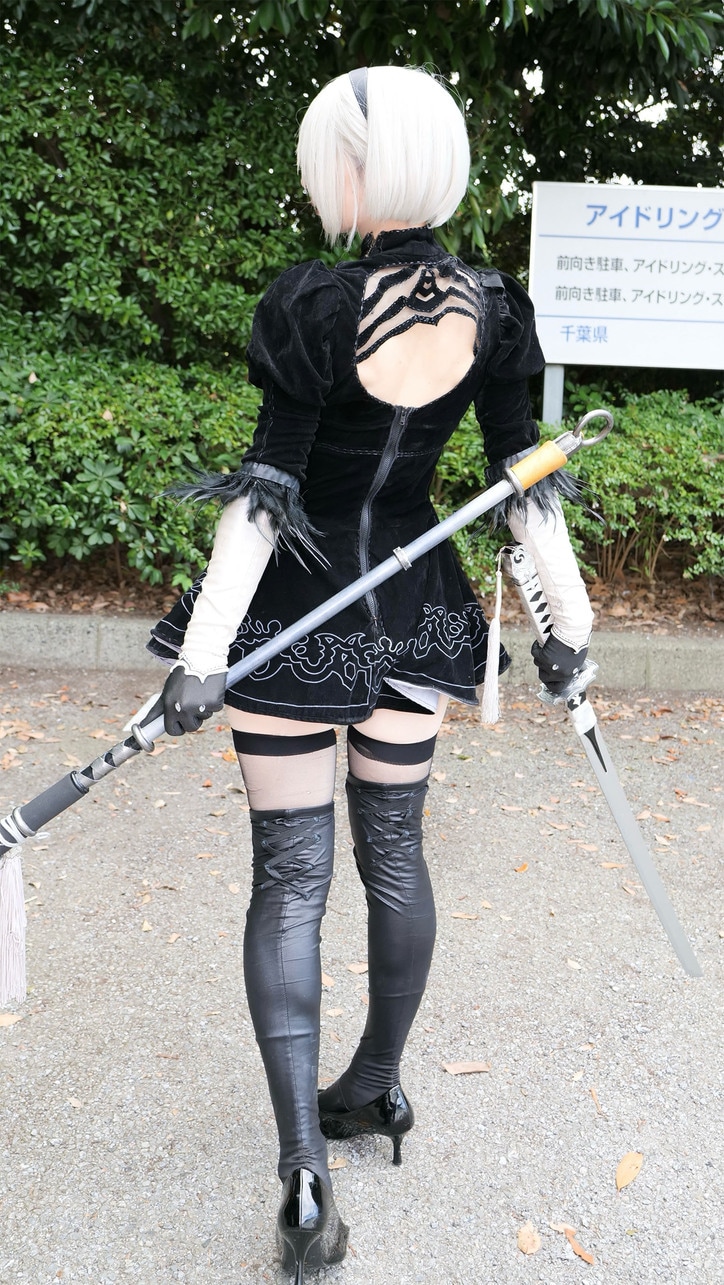 [Photos/Images] "Stand Tall and Proud" - Cool Posing Inspired by NieR:Automata's 2B Cosplay! 3rd