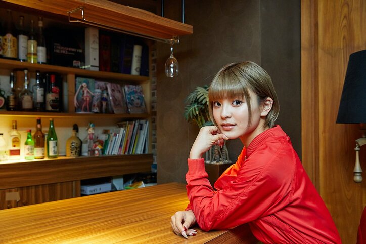 言葉の壁を乗り越えた国際恋愛カップル・イギー＆サラにインタビュー １番効果があった勉強法は？『いきなりフォーリンラブ』