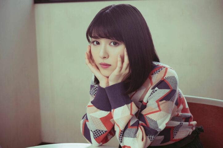 浜辺美波、作り上げた魅力溢れるヒロイン像『アリバイ崩し承ります』インタビュー