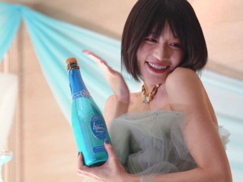 総額1500万円タワーいただきました！」すすきのNo.1キャバ嬢、26