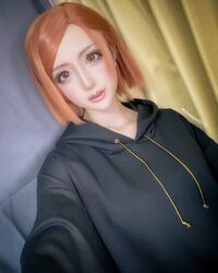 「呪術廻戦」釘崎野薔薇の完全再現 人気コスプレイヤー・カモミールに「超絶美しい」