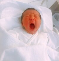 尾形あい『令和3年3月3日3歳』