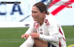 一体なにが…？ 長野風花、“コロンビアの至宝”を完封「ファイターだ」「カイセドからボール奪取」→アクシデント発生で「泣きそう…」「痛そう」【なでしこジャパン】