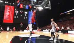 アリーナ大熱狂！富永啓生→渡邊雄太で“ワールドクラスのアリウープ”「痺れたねぇ」「飯３杯いける」NBA挑戦組の神連携【バスケ日本代表】