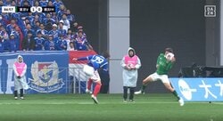 「あきらかにハンド」「うそやろ」歴史的勝利まであと数分、東京V試合終了間際の悪夢　折り返しのボールを思い切り手で弾き痛恨のPK献上の瞬間「これは仕方ない」