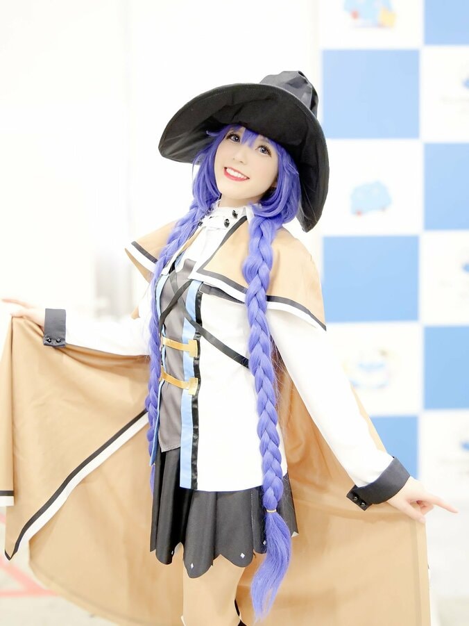 [Photos/Images] Overcoming Pre-Shooting Troubles... Utilizing Petite Stature for 'Mushoku Tensei' Roxy Cosplay 4th