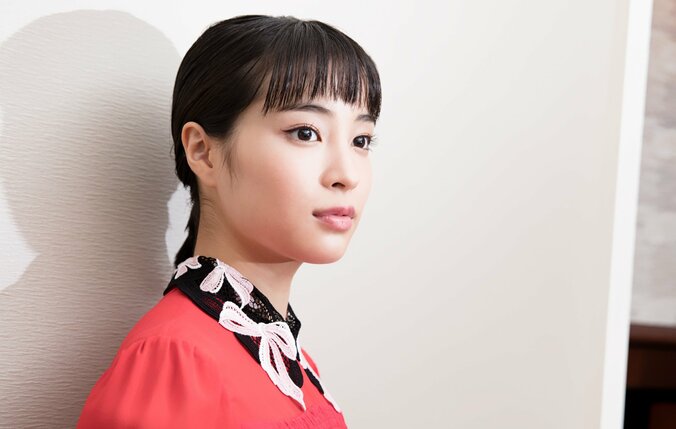 広瀬すず、役所広司と本気で雪合戦「もう気を遣うのをやめよう！」 8枚目