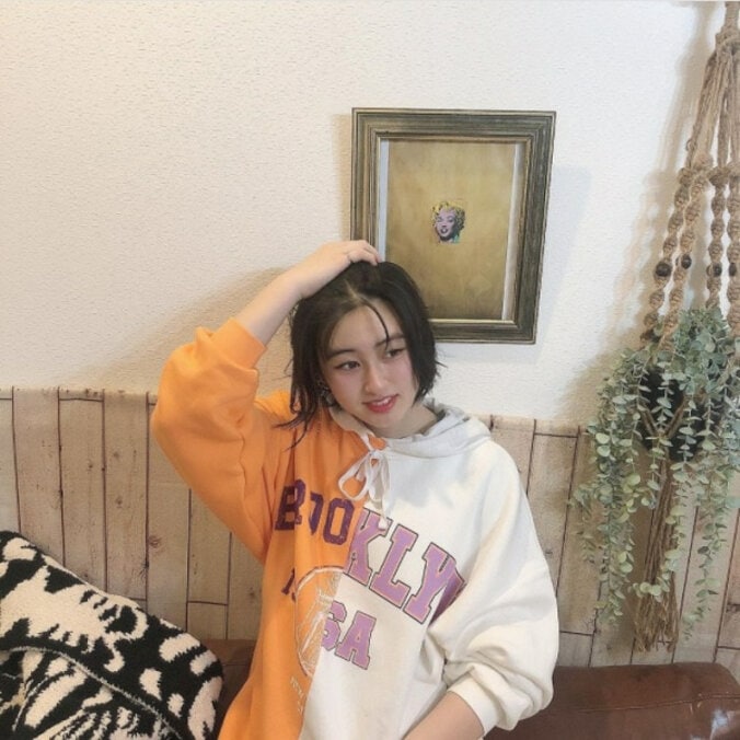 新山千春、14歳の娘が約40cmも髪の毛をカット「ヘアドネーションしました」 1枚目