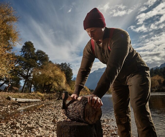 氷点下23°Cのパタゴニアで「生き残り」競争　カメラの同行はなく自撮り撮影 3枚目