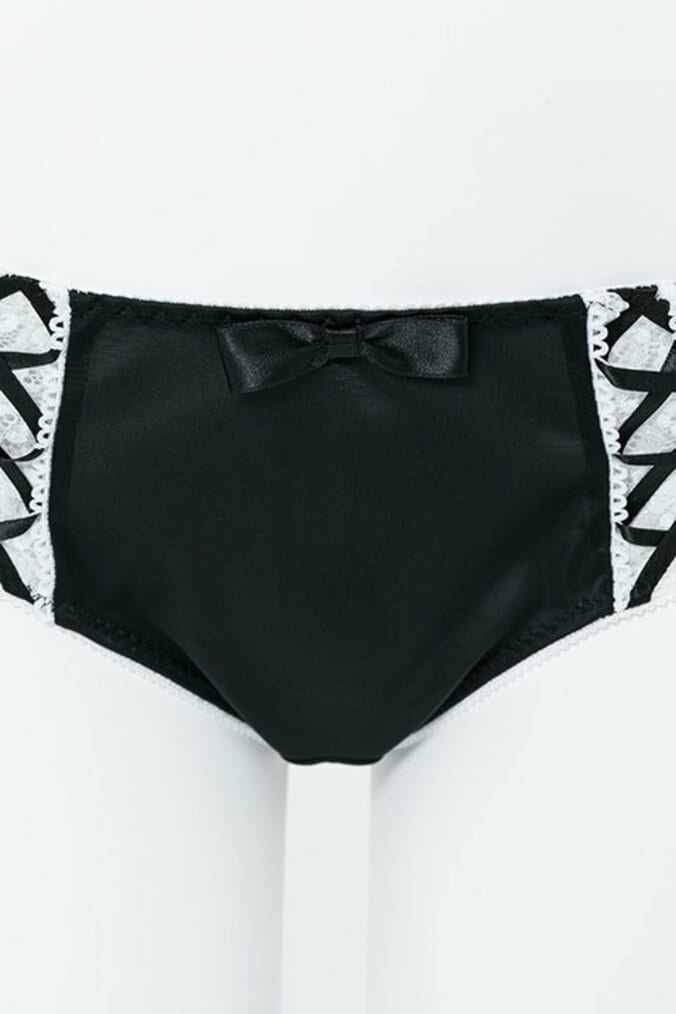 『ローゼンメイデン』真紅と水銀燈が大人可愛いランジェリーに【画像22枚】 21枚目