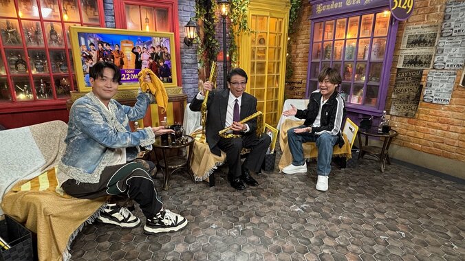 【写真・画像】井上和彦、声優は「死ぬまでやりたい！」「お芝居を超えるものがない」大ベテランの金言に石川界人、大感激「初心に戻ります！」　1枚目