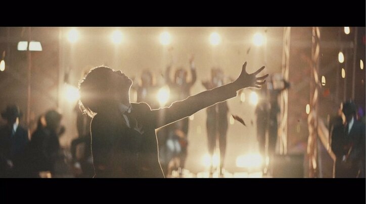 欅坂46の5thシングル『風に吹かれても』のMVが公開