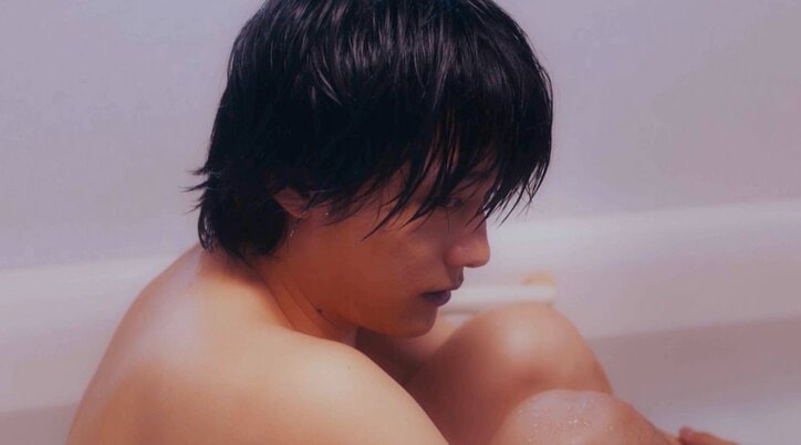 不倫相手の息子とお風呂…日向坂46・齊藤京子&櫻井海音のインモラルな混浴シーンにファン衝撃「なんちゅうスペイベ」