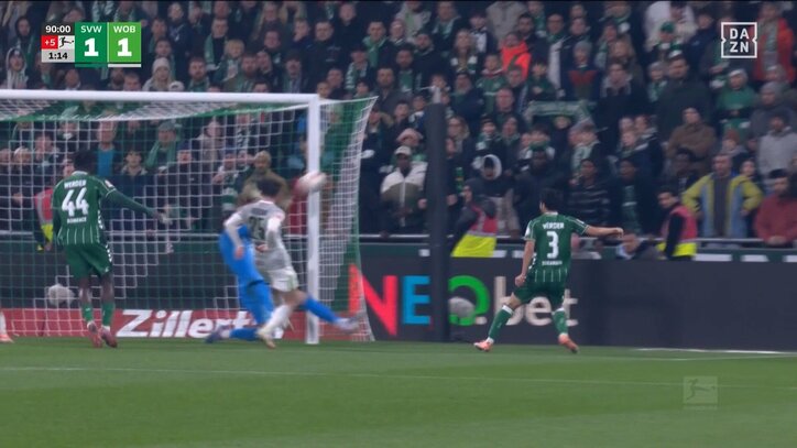 【映像】ドンピシャ枠内ボレー炸裂の瞬間