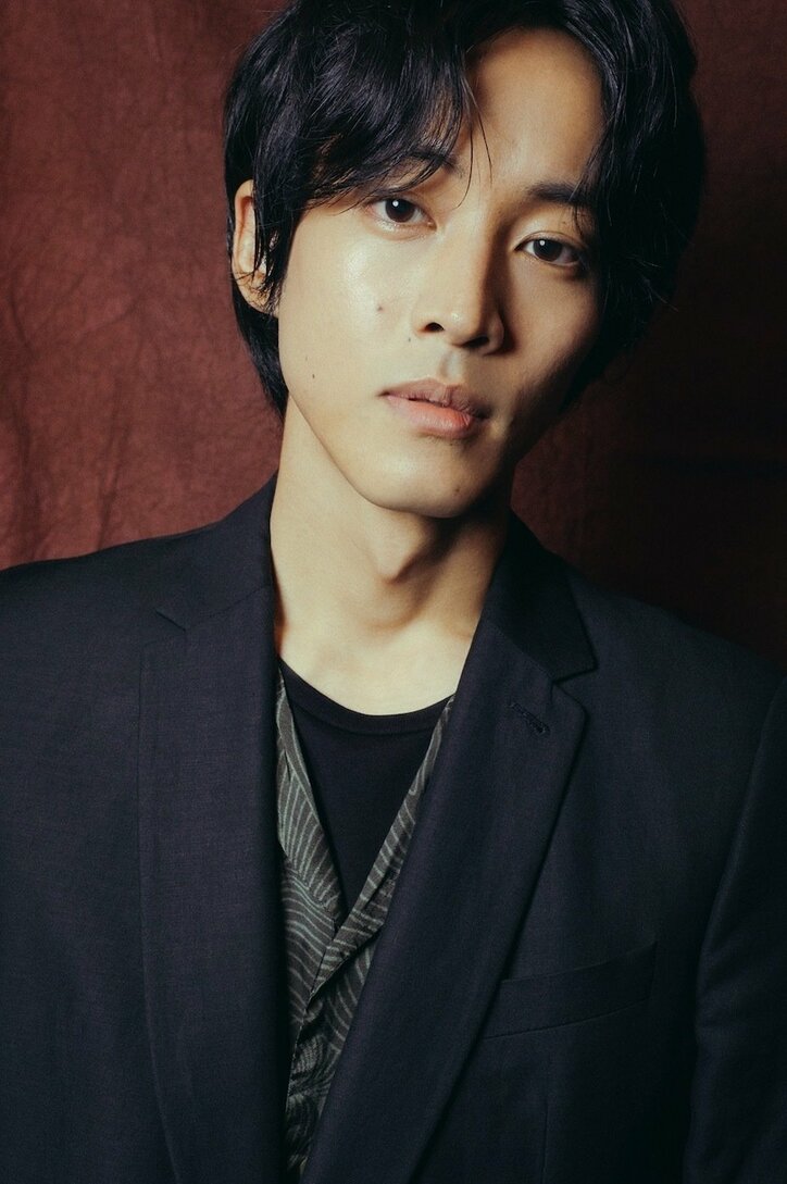 松坂桃李インタビュー 『孤狼の血 LEVEL2』は未完成な日岡の「黒歴史」 シリーズへの想い語る