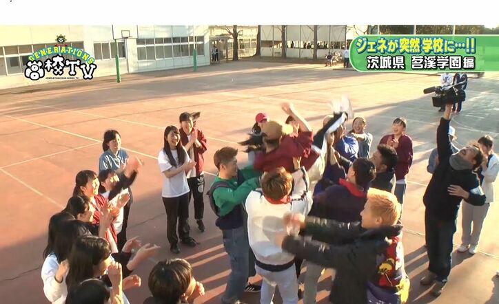 GENERATIONが高校ダンス部に熱血指導　『AGEHA』をコラボ