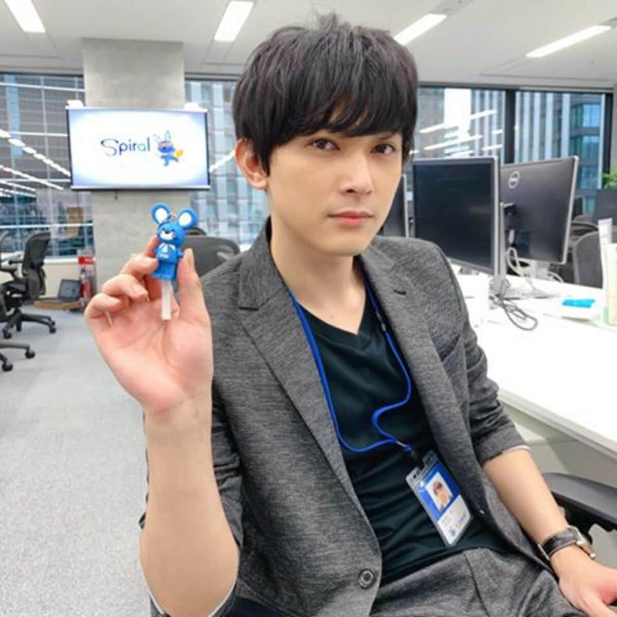 活動歴および当時の関連ビジュアル記録
