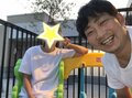 ノンスタ石田の妻、子どもが生まれて初の夫婦ショット公開「我々、老けたね」