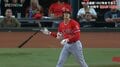 大谷翔平、衝撃21号も「ノー兜」 笑顔も“ナシ”のベンチに漂ったのは悔しさと本気度か