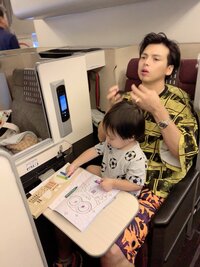 アレクサンダー『ビジネスクラスやねん❤️』