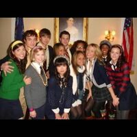 「懐かしい！」「ゴシップガールは永遠！」ブレイク・ライヴリー、久しぶりのインスタ更新で懐かしい写真をアップ