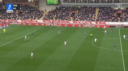 「ノールックだったんじゃない？」南野拓実、圧巻のジャンピングフリック炸裂！「いい動き」ワンタッチで攻撃の流れを加速させた瞬間