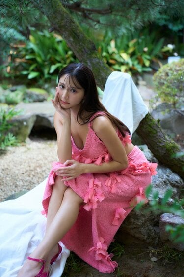 斎藤恭代/等身大サイズ/ダブルスエード生地/上質/タペストリー Yahoo 