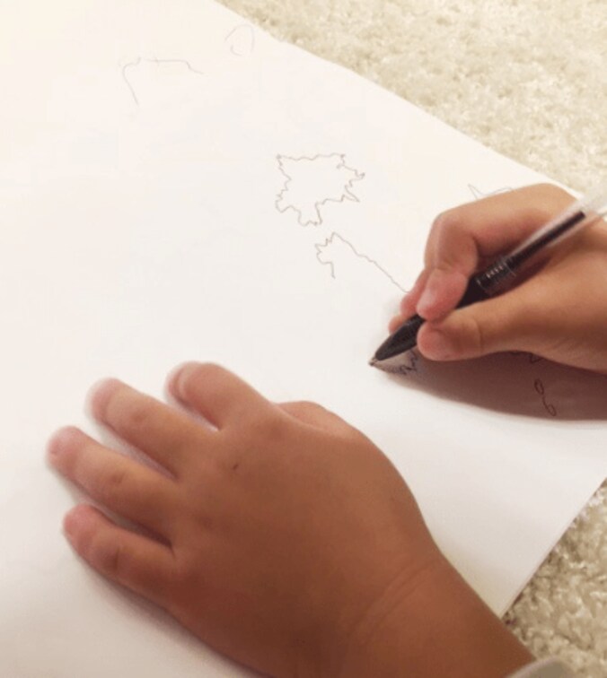 辻＆杉浦家 長男の神童ぶりが話題に　ノールックで日本地図を描く 3枚目