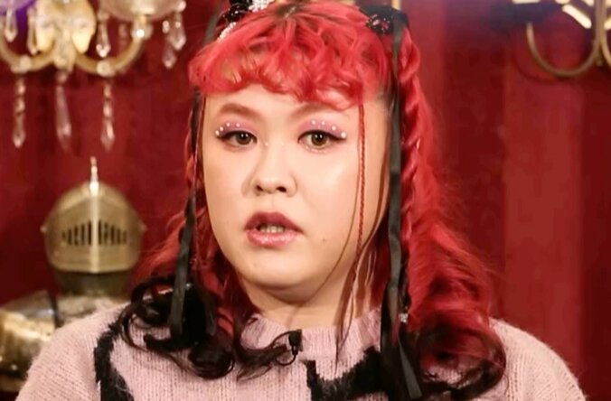 【写真・画像】ぺえ、女性用風俗に興味津々「2時間ハグでもいい。他人の鼓動を聞くだけでもいい」　1枚目